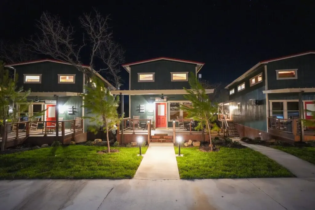 original 1004479028899874185 1826706149.jpg