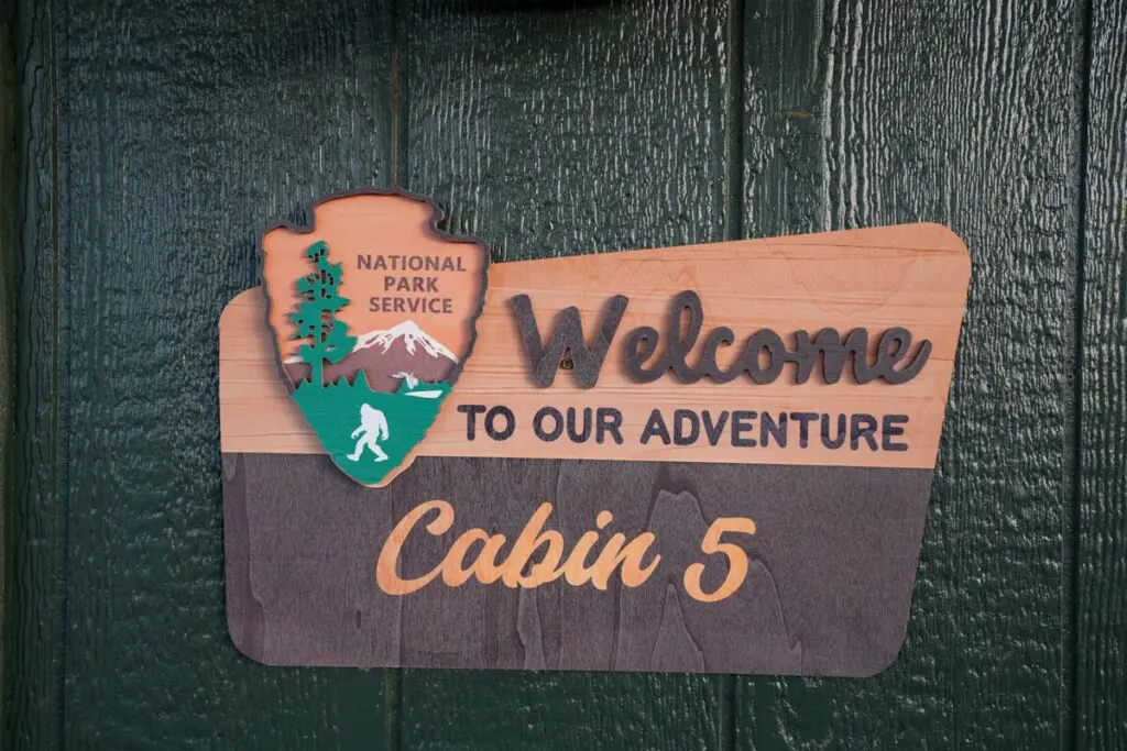 original 1034851034121720629 1792225705.jpg