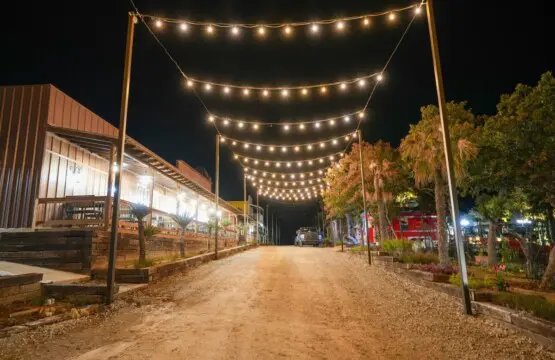 original 1034851034121720629 1790408873