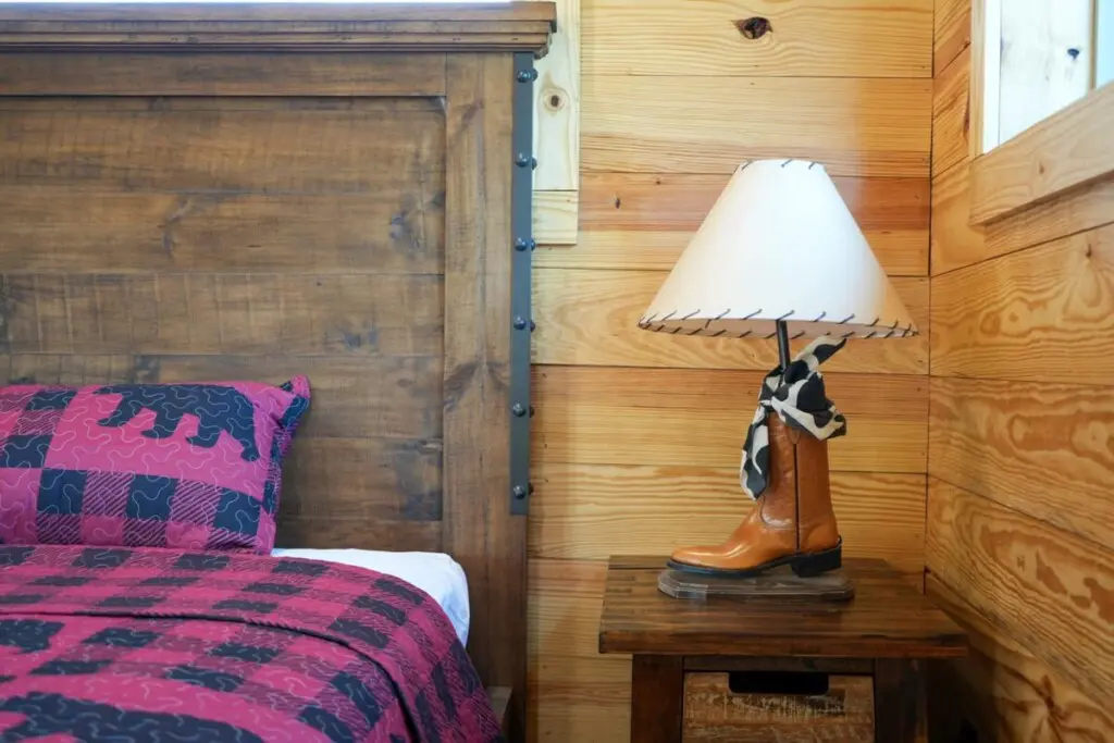 original 1044234881696001676 1799114991