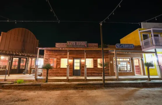 original 1045138871569716212 1800090785