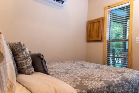 original 47468354 1734142016