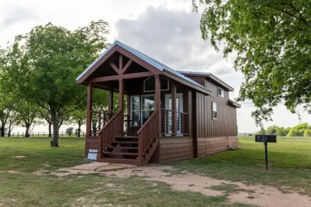 original 745690000381017765 1734141015